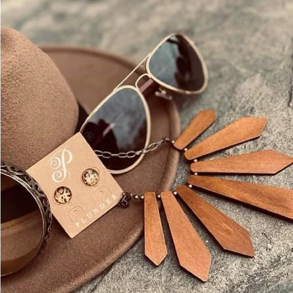 NEW Wooden Statement Necklace - Picture 9 of 12